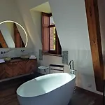 Domaine De La Tisnere Gelos